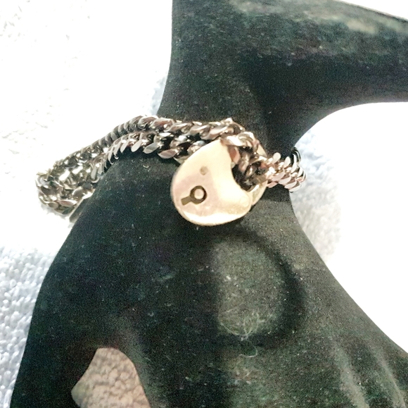 Archive Heart Padlock Bracelet - Picture 6 of 6